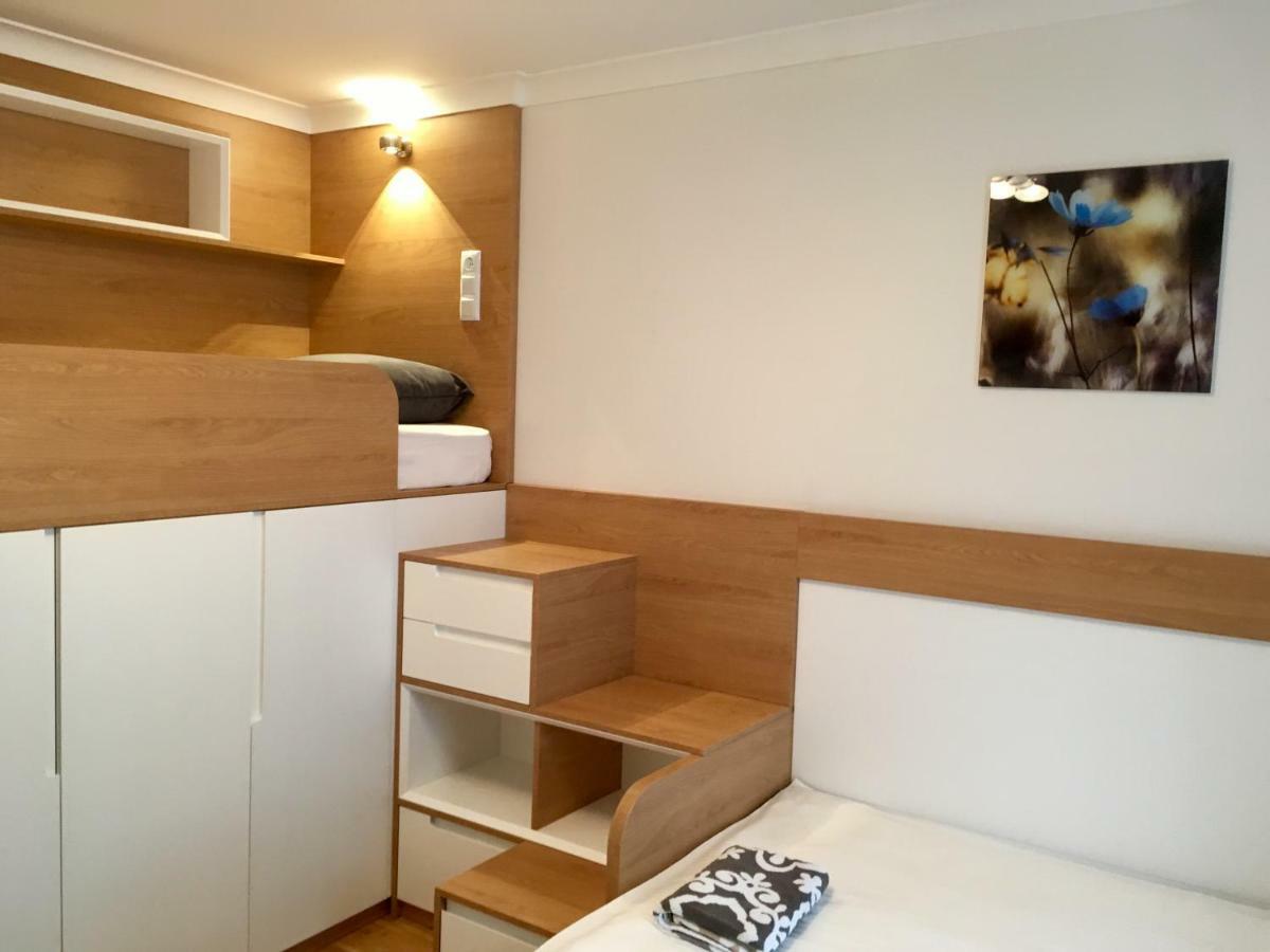 Am Hauptbahnhof Apartamento Viena
